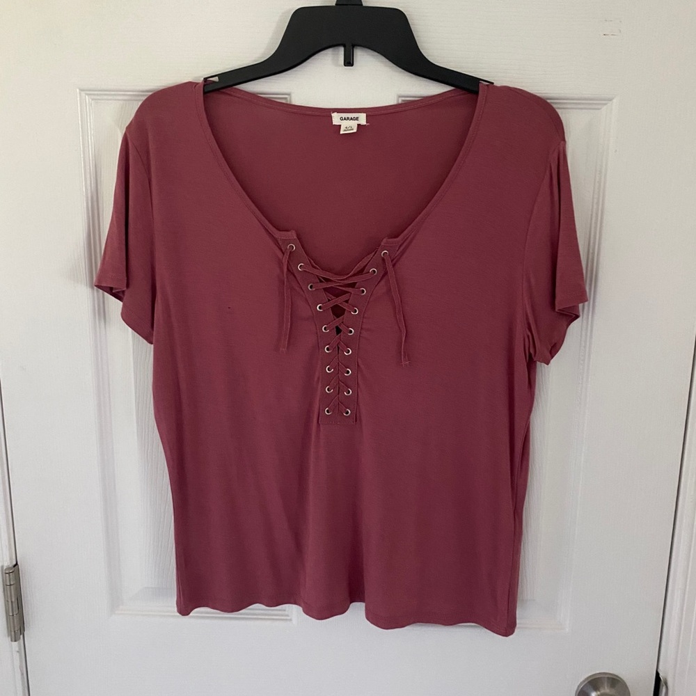 Garage Lace up Tee